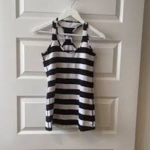 Size small Lululemon tank top